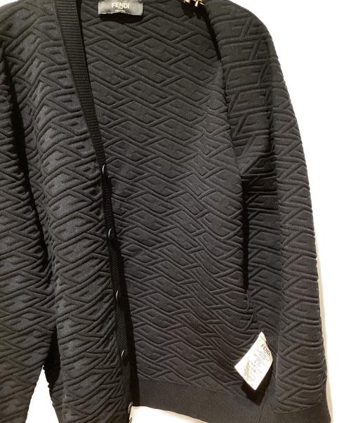 FENDI（フェンディ）FENDI (フェンディ) ズッカ柄ジャガードカーディガン ブラック サイズ:48の古着・服飾アイテム