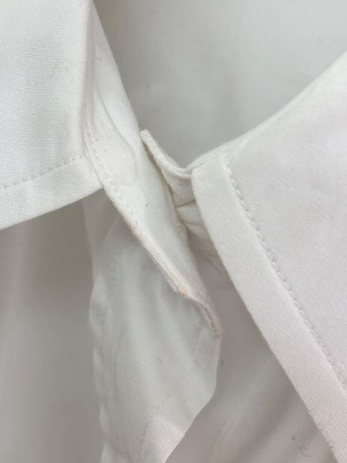 MIU MIU（ミュウミュウ）MIU MIU (ミュウミュウ) ロゴパッチシャツ ホワイト サイズ:38の古着・服飾アイテム