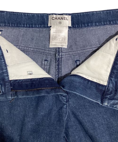 CHANEL（シャネル）CHANEL (シャネル) Silver stitch design half denim pants（シルバーステッチデザインハーフデニムパンツ） ブルー サイズ:36の古着・服飾アイテム