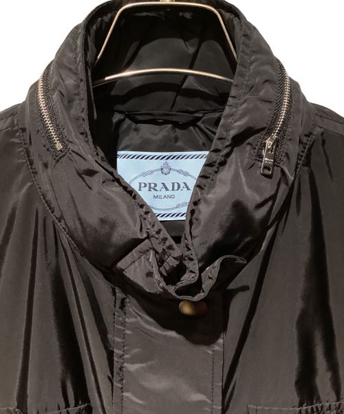 PRADA（プラダ）PRADA (プラダ) Nylon Collarless Coat（ナイロンノーカラーコート） ブラック サイズ:36の古着・服飾アイテム