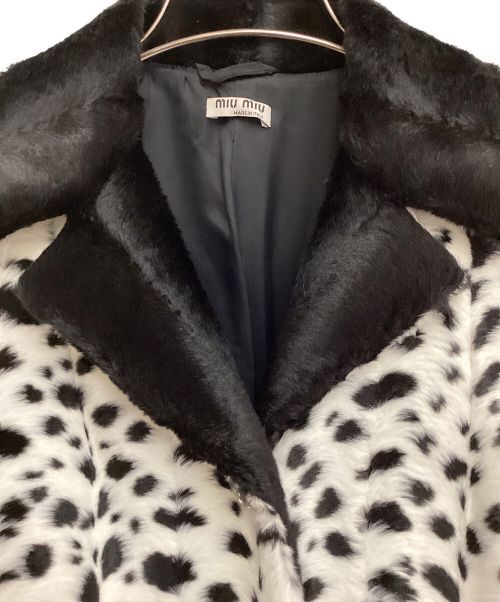 MIU MIU（ミュウミュウ）MIU MIU (ミュウミュウ) Dalmatian Chester Coat（ダルメシアンチェスターコート） ホワイト サイズ:36の古着・服飾アイテム