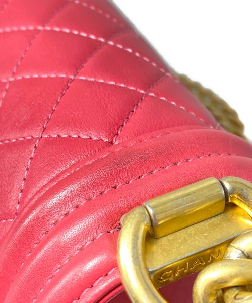 CHANEL（シャネル）CHANEL (シャネル) ボーイシャネル ショルダーバッグ ピンクの古着・服飾アイテム
