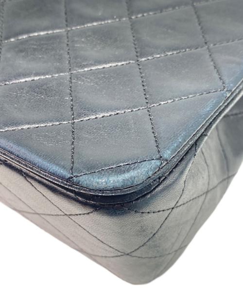 CHANEL（シャネル）CHANEL (シャネル) フルフラップ マトラッセショルダーバッグ ブラックの古着・服飾アイテム