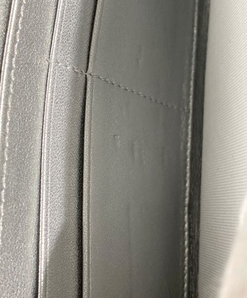 CHANEL（シャネル）CHANEL (シャネル) マトラッセラウンドファスナーウォレット シルバー サイズ:-の古着・服飾アイテム