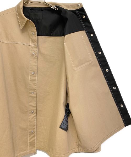 PRADA（プラダ）PRADA (プラダ) ストレッチコットン シャツ ベージュ サイズ:Lの古着・服飾アイテム