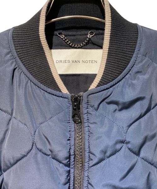 DRIES VAN NOTEN（ドリスヴァンノッテン）DRIES VAN NOTEN (ドリスヴァンノッテン) QUILTED VELLOW JACKET NAVY（中綿キルティングジャケット） ネイビー サイズ:2の古着・服飾アイテム