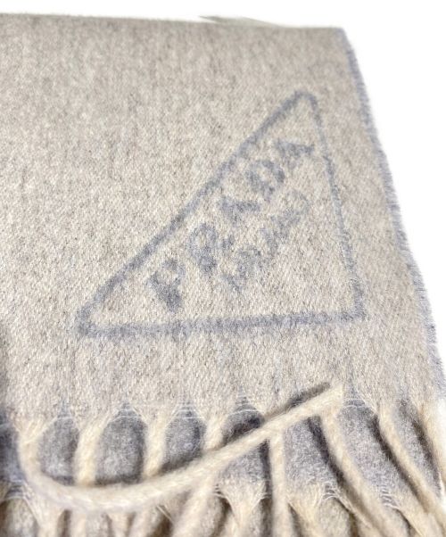 PRADA（プラダ）PRADA (プラダ) トライアングルロゴ カシミアマフラー グレー サイズ:-の古着・服飾アイテム