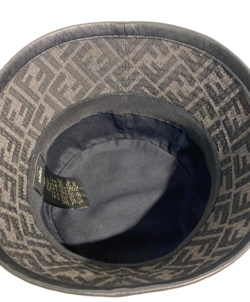 FENDI（フェンディ）FENDI (フェンディ) ズッカ総柄バケットハット ブラック サイズ:Mの古着・服飾アイテム