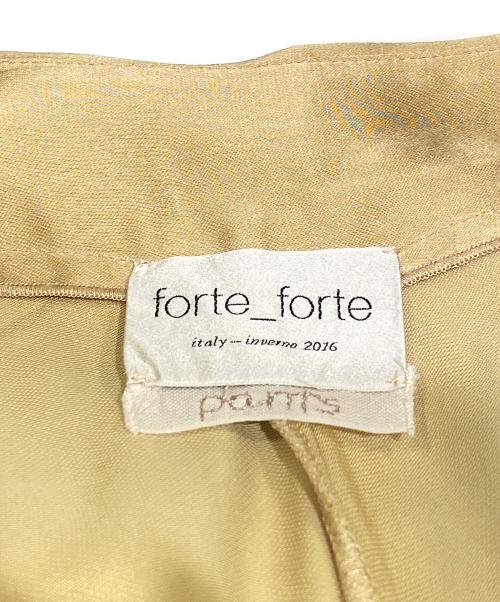 forte forte（フォルテ・フォルテ）forte forte (フォルテ・フォルテ) サテンワイドパンツ ベージュ サイズ:Freeの古着・服飾アイテム