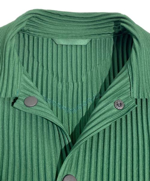 HOMME PLISSE ISSEY MIYAKE（オム プリッセ イッセイ ミヤケ）HOMME PLISSE ISSEY MIYAKE (オムプリッセ イッセイ ミヤケ) MC AUGUST JACKET グリーン サイズ:2の古着・服飾アイテム