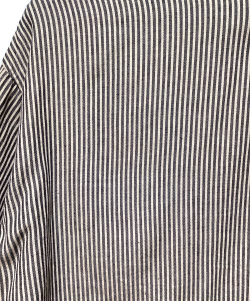 COMOLI（コモリ）COMOLI (コモリ) ストライプリネンシャツ ベージュ サイズ:2の古着・服飾アイテム