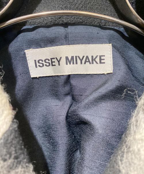 ISSEY MIYAKE（イッセイミヤケ）ISSEY MIYAKE (イッセイミヤケ) 変形ショートコート ブラック サイズ:Mの古着・服飾アイテム