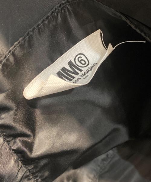 MM6 Maison Margiela（エムエムシックスメゾンマルジェラ）MM6 Maison Margiela (エムエムシックス メゾンマルジェラ) ナイロンショルダーバッグ ブラック サイズ:-の古着・服飾アイテム