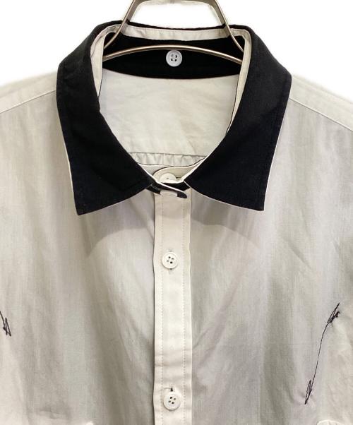 Yohji Yamamoto pour homme（ヨウジヤマモト プールオム）Yohji Yamamoto pour homme (ヨウジヤマモト プールオム) 23AW 白黒使いスペアカラーブラウス ホワイト×ブラック サイズ:2の古着・服飾アイテム