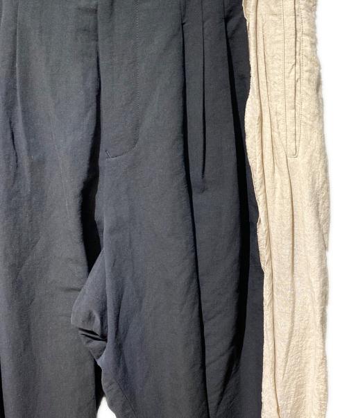 Yohji Yamamoto pour homme（ヨウジヤマモト プールオム）Yohji Yamamoto pour homme (ヨウジヤマモト プールオム) 生成り5本タックパンツ ブラック サイズ:2の古着・服飾アイテム