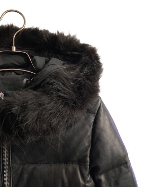 PRADA（プラダ）PRADA (プラダ) レザー ダウンジャケット ブラック サイズ:40の古着・服飾アイテム