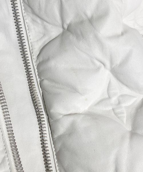 LOUIS VUITTON（ルイ ヴィトン）LOUIS VUITTON (ルイ ヴィトン) ラムレザーモノグラムパデッドジャケット アイボリー サイズ:34の古着・服飾アイテム