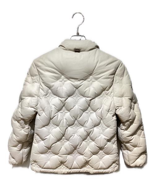 LOUIS VUITTON（ルイ ヴィトン）LOUIS VUITTON (ルイ ヴィトン) ラムレザーモノグラムパデッドジャケット アイボリー サイズ:34の古着・服飾アイテム