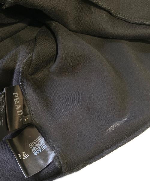 PRADA（プラダ）PRADA (プラダ) ロゴ エンブロイダリー パーカー ブラック サイズ:Lの古着・服飾アイテム