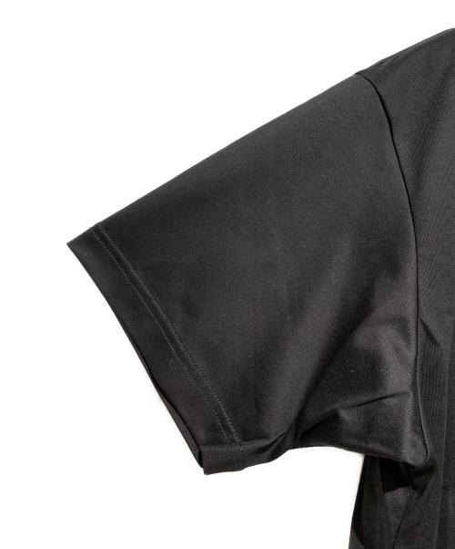 JUNYA WATANABE（ジュンヤワタナベ）JUNYA WATANABE (ジュンヤワタナベ) 25SS Dark KnightプリントTシャツ ブラック サイズ:Mの古着・服飾アイテム