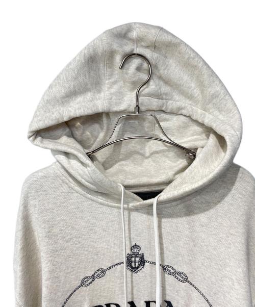 PRADA（プラダ）PRADA (プラダ) ロゴ刺繍パーカー ベージュ サイズ:XLの古着・服飾アイテム