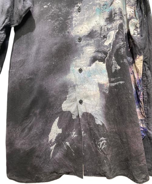 Yohji Yamamoto pour homme（ヨウジヤマモト プールオム）Yohji Yamamoto pour homme (ヨウジヤマモト プールオム) プリント脇マチB ロングシャツ ブラック サイズ:3の古着・服飾アイテム