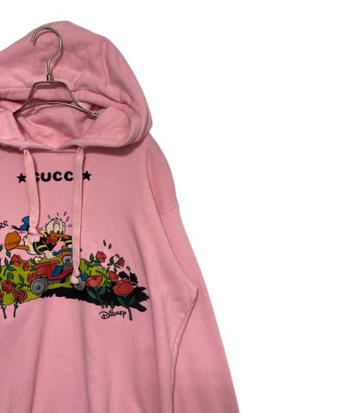GUCCI（グッチ）GUCCI (グッチ) DISNEY (ディズニー) ドナルド刺繍プルオーバーパーカー ピンク サイズ:Lの古着・服飾アイテム