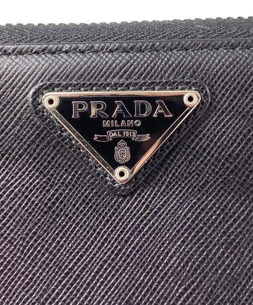 PRADA（プラダ）PRADA (プラダ) サフィアーノ ラウンドファスナーウォレット ブラックの古着・服飾アイテム