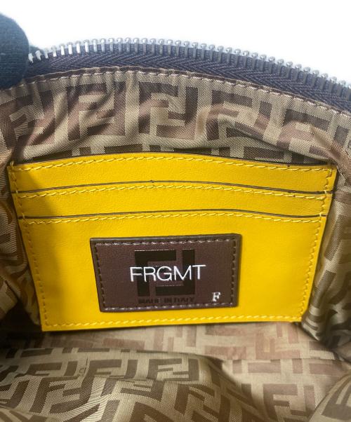 FENDI（フェンディ）FENDI (フェンディ) FRAGMENT DESIGN (フラグメントデザイン) ×FRAGMENT ミニショルダーバッグ イエローの古着・服飾アイテム