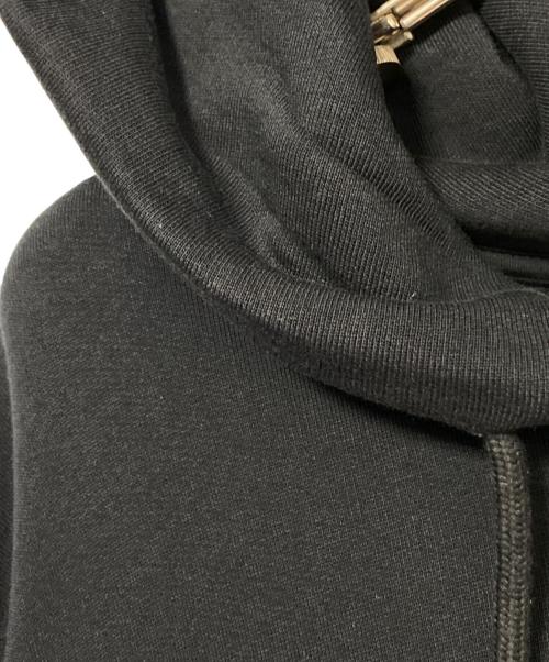 OFFWHITE（オフホワイト）OFFWHITE (オフホワイト) テープアローロゴパーカー ブラック サイズ:Sの古着・服飾アイテム