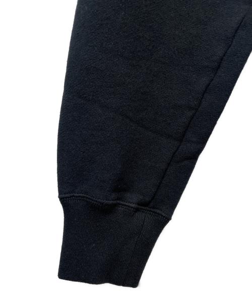 UNDERCOVER（アンダーカバー）UNDERCOVER (アンダーカバー) 24AW BORDEAUX TOKIO IS BORINGプリントスウェットトレーナー ブラック サイズ:2の古着・服飾アイテム