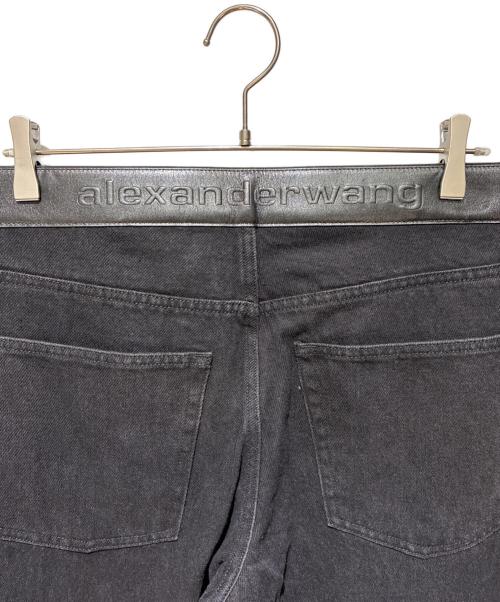 ALEXANDER WANG（アレキサンダー・ワン）ALEXANDER WANG (アレキサンダーワン) leather-belt cropped jeans ブラック サイズ:32の古着・服飾アイテム