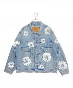 Denim Tears×LEVI'Sデニムティアーズ×リーバイス）の古着「オールオーバーリース ライトウォッシュ デニムトラッカージャケット」｜スカイブルー