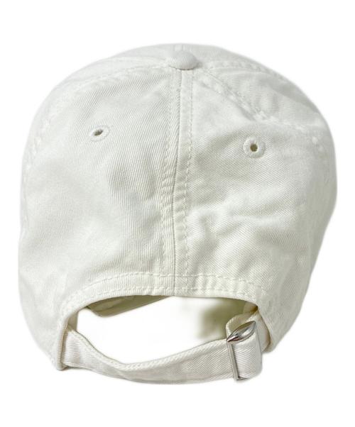 MM6 Maison Margiela（エムエムシックスメゾンマルジェラ）MM6 Maison Margiela (エムエムシックスメゾンマルジェラ) 25SS ベースボールキャップ ホワイト サイズ:L 未使用品の古着・服飾アイテム