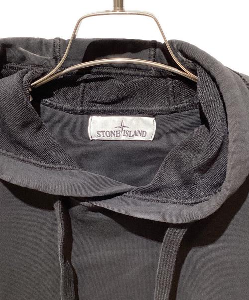 STONE ISLAND（ストーンアイランド）STONE ISLAND (ストーンアイランド) ワッペンロゴパーカー ブラック サイズ:Mの古着・服飾アイテム