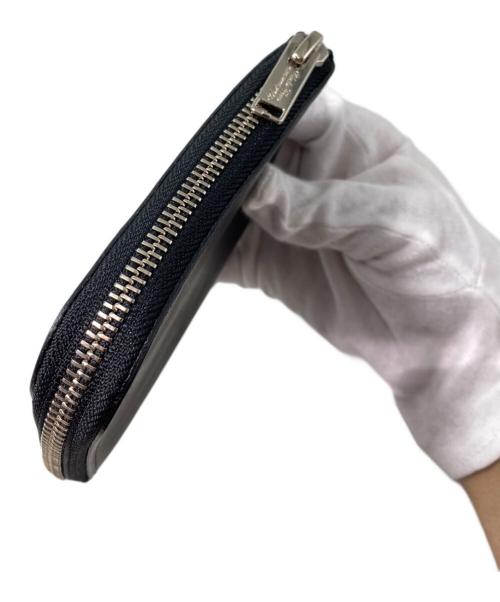 UNDERCOVER（アンダーカバー）UNDERCOVER (アンダーカバー) スタッズウォレット ブラックの古着・服飾アイテム