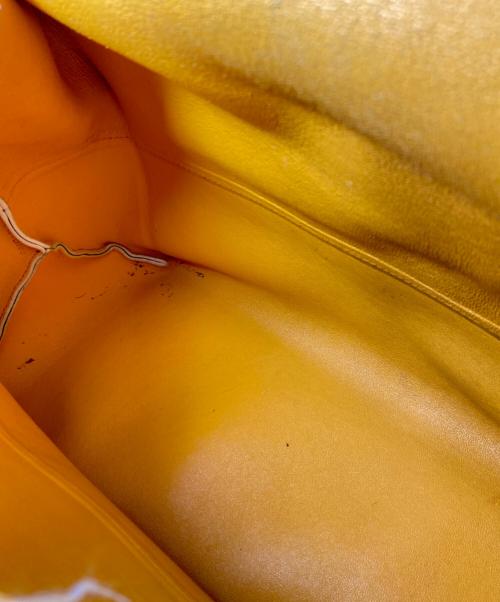 CELINE（セリーヌ）CELINE (セリーヌ) オールソフトショルダーバッグ ホワイト×グレージュの古着・服飾アイテム