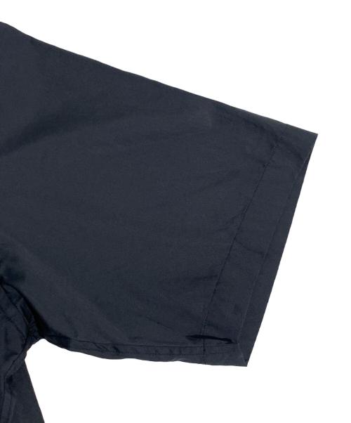 UNDERCOVER（アンダーカバー）UNDERCOVER (アンダーカバー) Coブロード半袖SH UC LOGO ブラック サイズ:3の古着・服飾アイテム