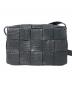 BOTTEGA VENETA (ボッテガベネタ) カセットショルダーバッグ ブラック：190000円