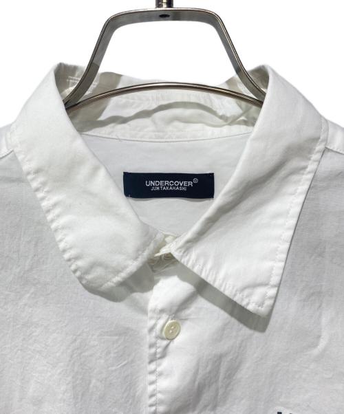 UNDERCOVER（アンダーカバー）UNDERCOVER (アンダーカバー) 半袖ロゴシャツ ホワイト サイズ:3の古着・服飾アイテム
