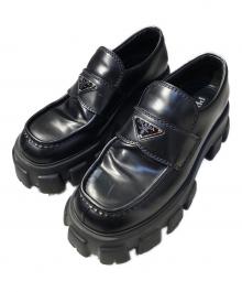 PRADA（プラダ）の古着「モノリス ブラッシュドレザー ローファー」｜ブラック
