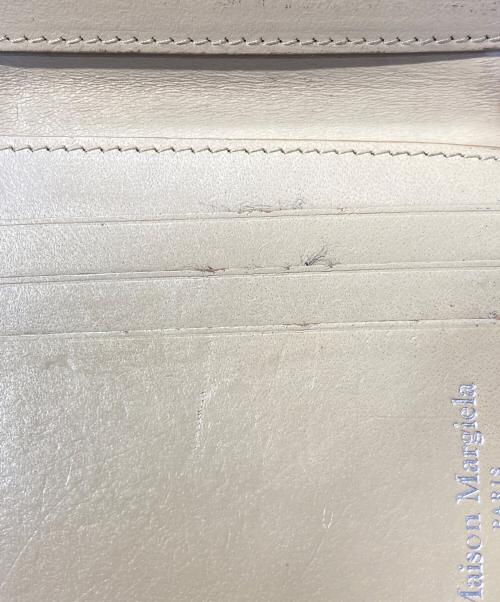 Maison Margiela（メゾンマルジェラ）Maison Margiela (メゾンマルジェラ) 2つ折り財布 ベージュの古着・服飾アイテム