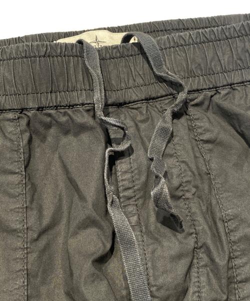 STONE ISLAND（ストーンアイランド）STONE ISLAND (ストーンアイランド) レギュラーストレート カーゴパンツ ブラック サイズ:W32の古着・服飾アイテム