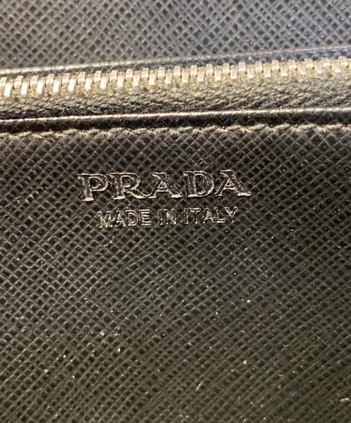 PRADA（プラダ）PRADA (プラダ) サフィアーノ/ラウンドファスナー財布の古着・服飾アイテム