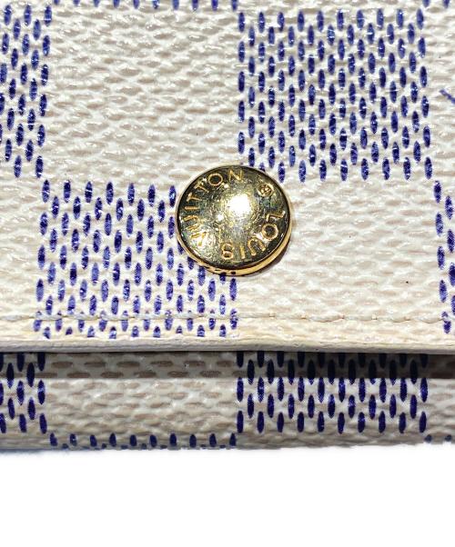 LOUIS VUITTON（ルイ ヴィトン）LOUIS VUITTON (ルイ ヴィトン) ミュルティクレ4 ダミエ・アズール ホワイトの古着・服飾アイテム