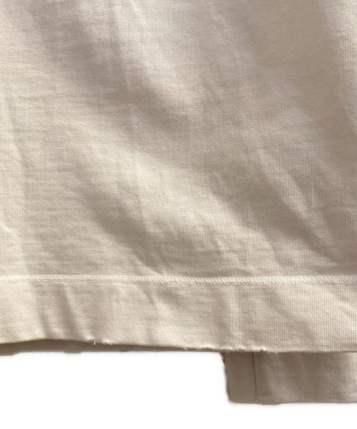 Maison Margiela（メゾンマルジェラ）Maison Margiela (メゾンマルジェラ) 袖ロゴダメージ加工ロンT ホワイト サイズ:46の古着・服飾アイテム