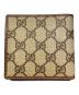 GUCCI (グッチ) GGスプリーム二つ折り財布 ベージュ：25000円