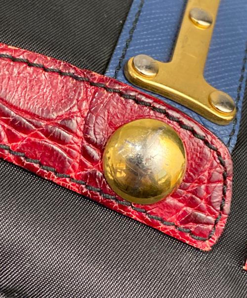 PRADA（プラダ）PRADA (プラダ) ロボットナイロンバッグ ブラックの古着・服飾アイテム