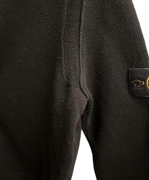 STONE ISLAND（ストーンアイランド）STONE ISLAND (ストーンアイランド) 7GGロゴパッチクルーネックニット ブラック サイズ:Sの古着・服飾アイテム