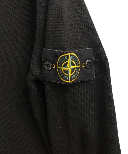 STONE ISLAND（ストーンアイランド）STONE ISLAND (ストーンアイランド) 7GGロゴパッチクルーネックニット ブラック サイズ:Sの古着・服飾アイテム